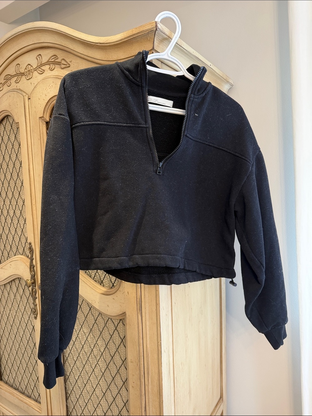 OAK + FORT Black Cropped Half-Zip Sweatshirt
